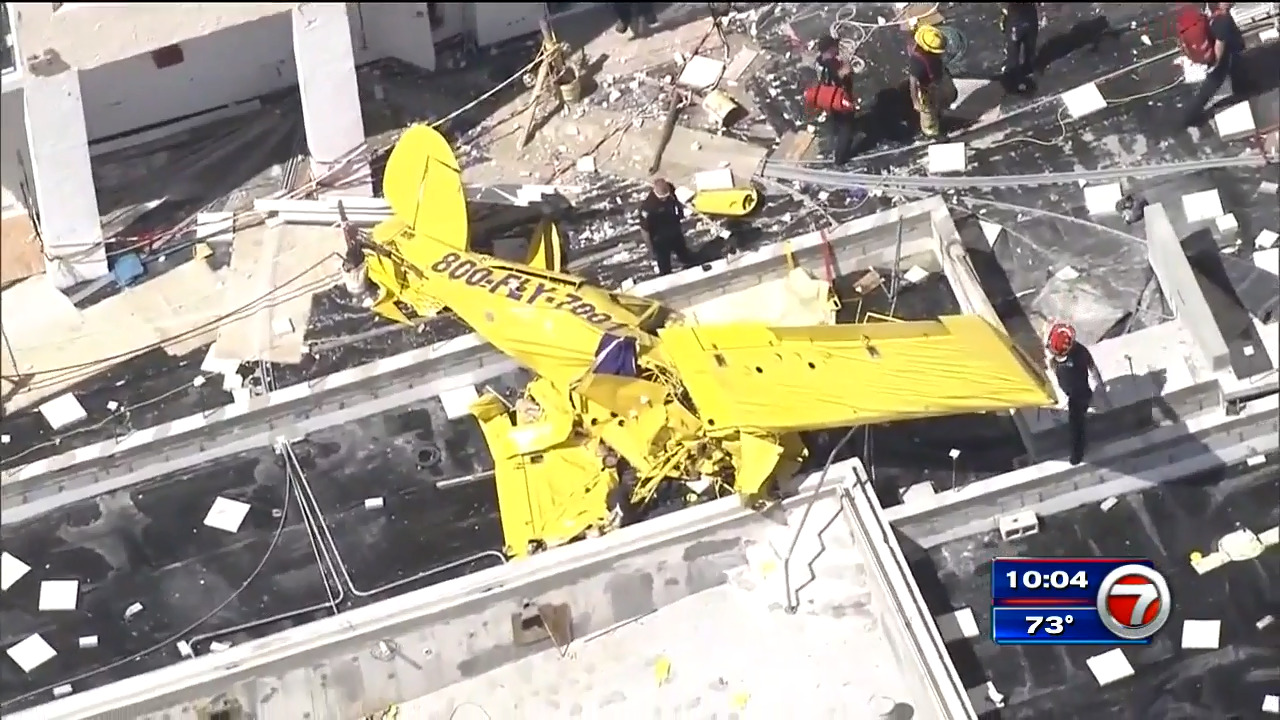 Pilot Dead After Plane Crashes Into Building Near Fort Lauderdale