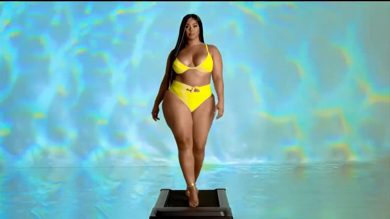 SI Swimsuit: Tabria Majors went from Nashville to plus-size modeling