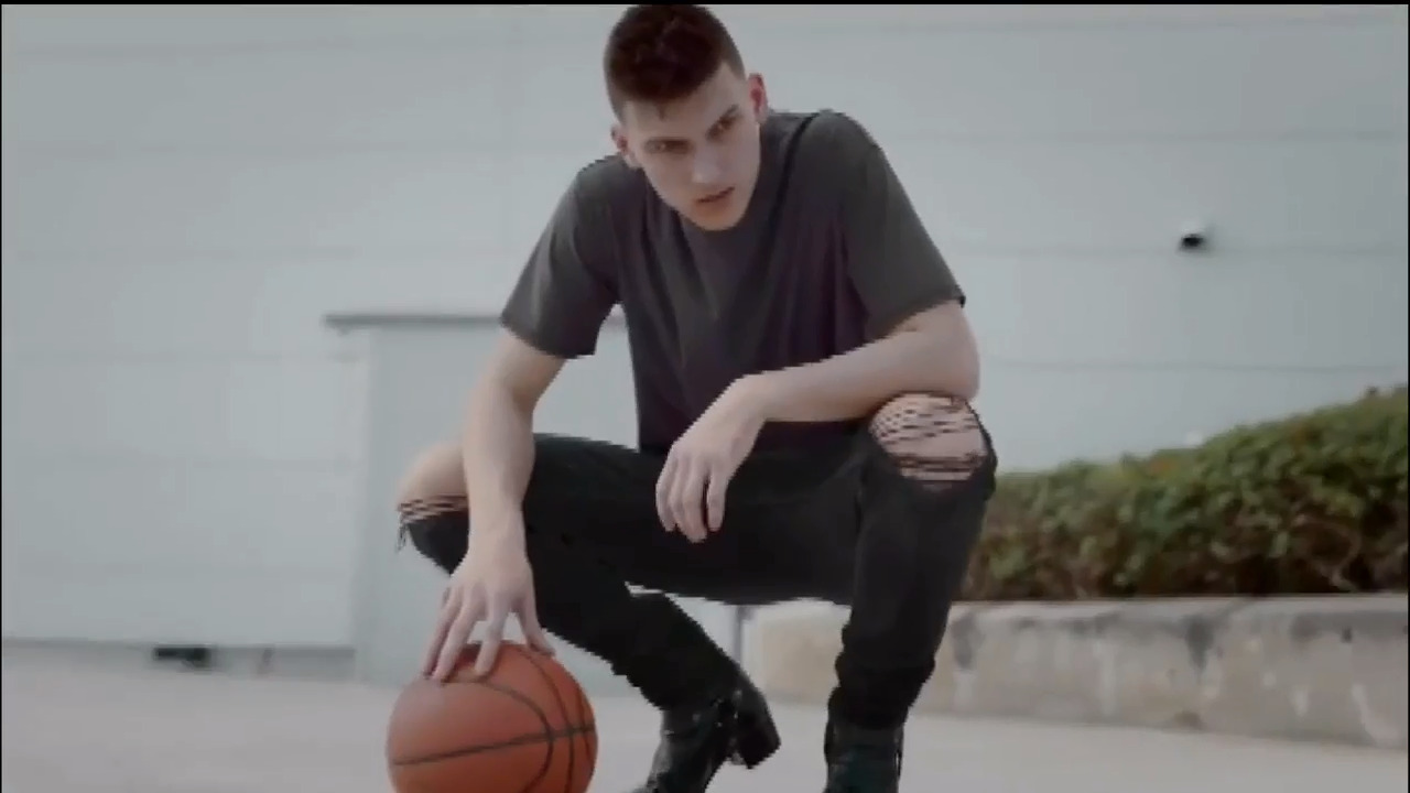 Hudson Jeans Joins With Miami Heat Guard Tyler Herro - The Manual