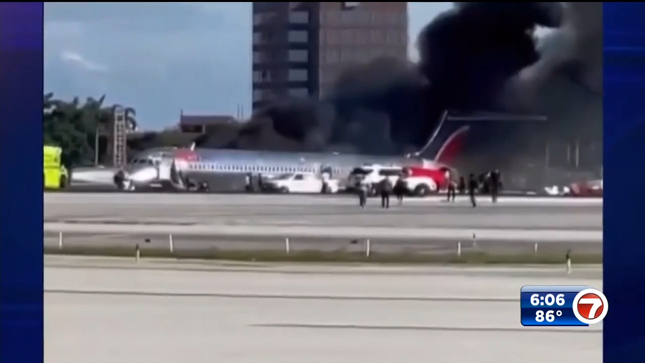 Plane departing from MIA loses cabin pressure, prompting emergency landing  - WSVN 7News, Miami News, Weather, Sports