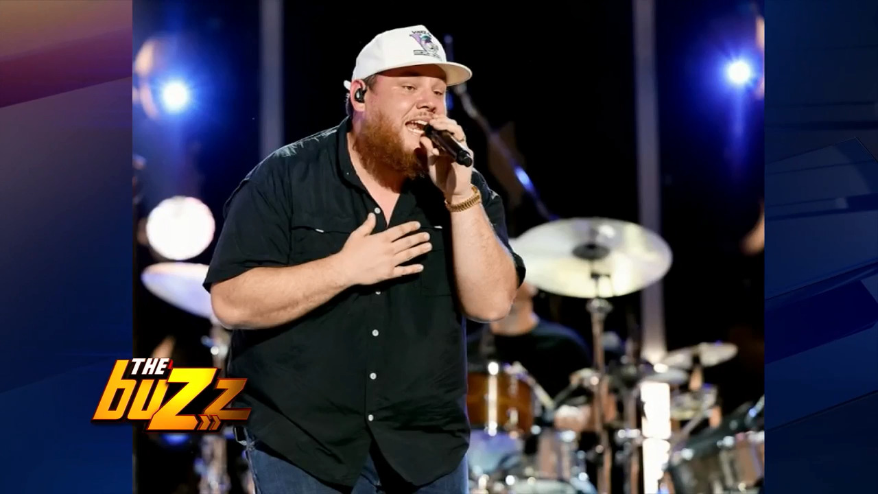 Luke Combs helping a fan who almost owed him $250,000 for selling