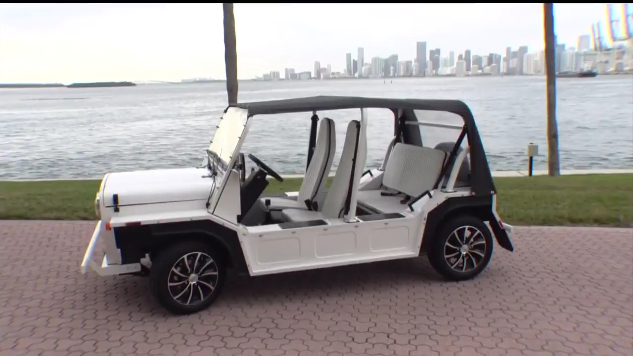 LOUIS VUITTON UNVEILS CUSTOM MOKE ELECTRIC CAR AT NYC POP-UP