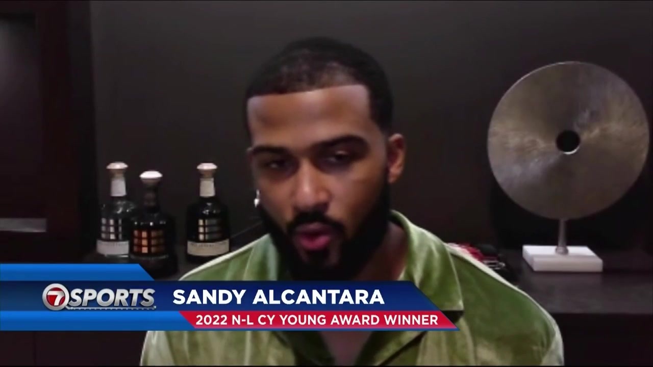 Verlander, Alcantara are unanimous Cy Young Award winners