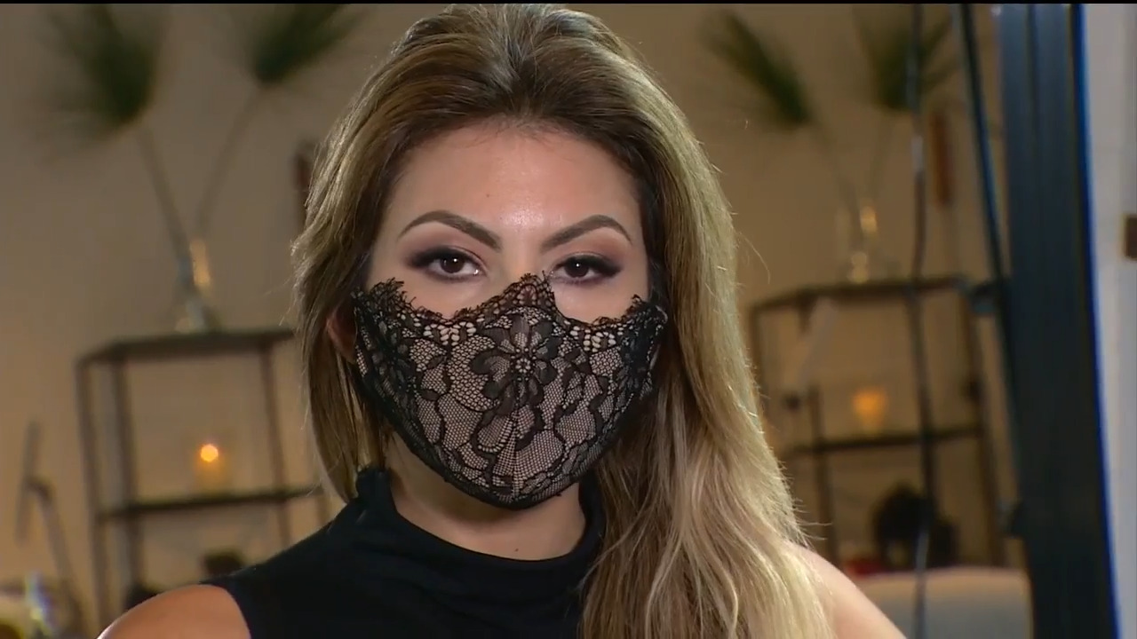 Ohh! Lashes makes customers' eyelashes stand out while wearing a mask -  WSVN 7News, Miami News, Weather, Sports