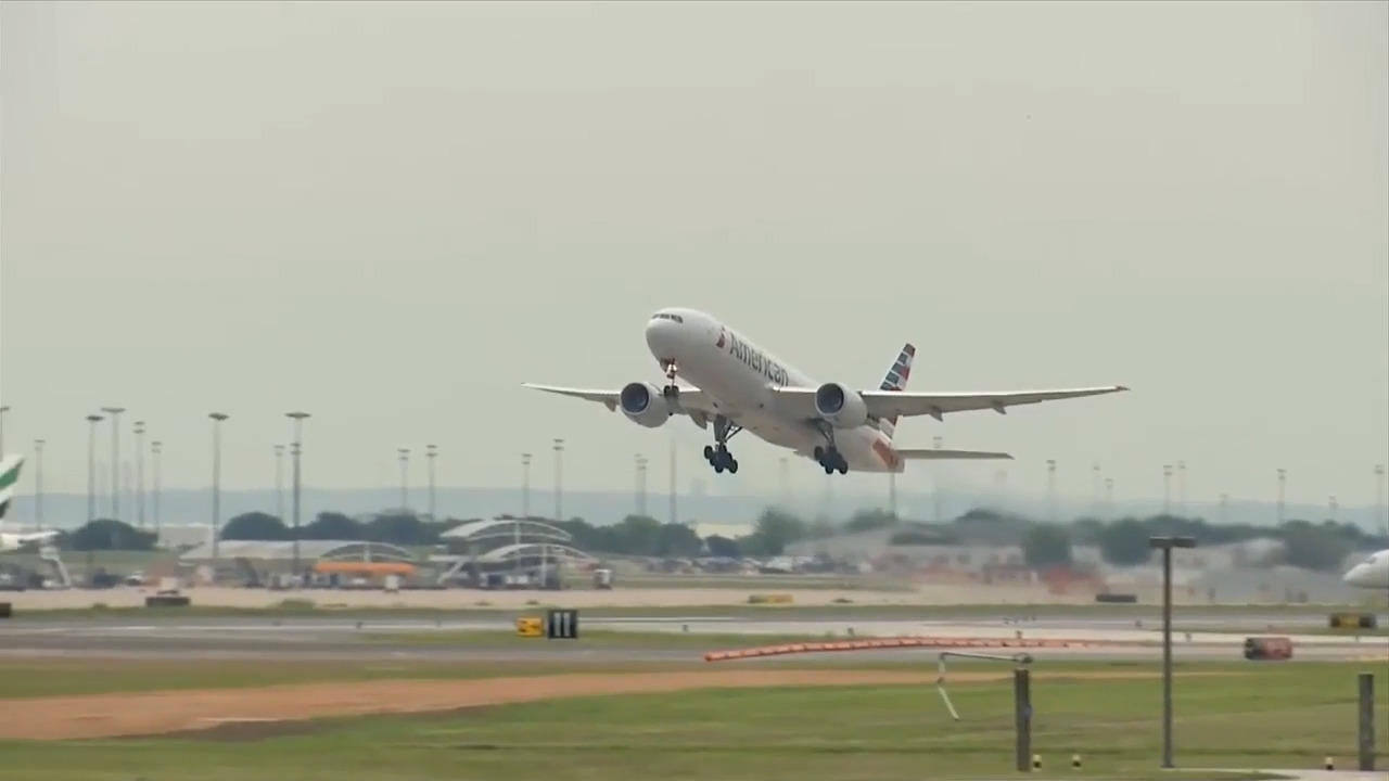 Plane departing from MIA loses cabin pressure, prompting emergency landing  - WSVN 7News, Miami News, Weather, Sports