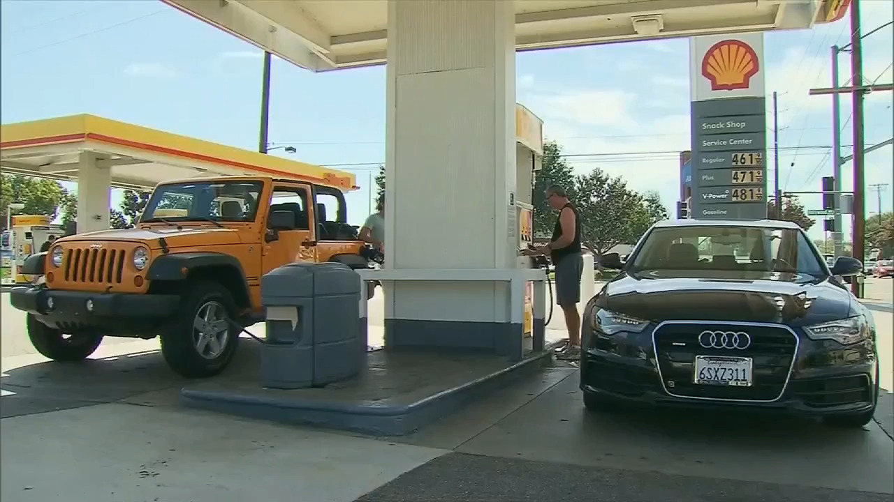 Global Markets Brace: Oil Surges Amid Iran War Crude Supply Fears