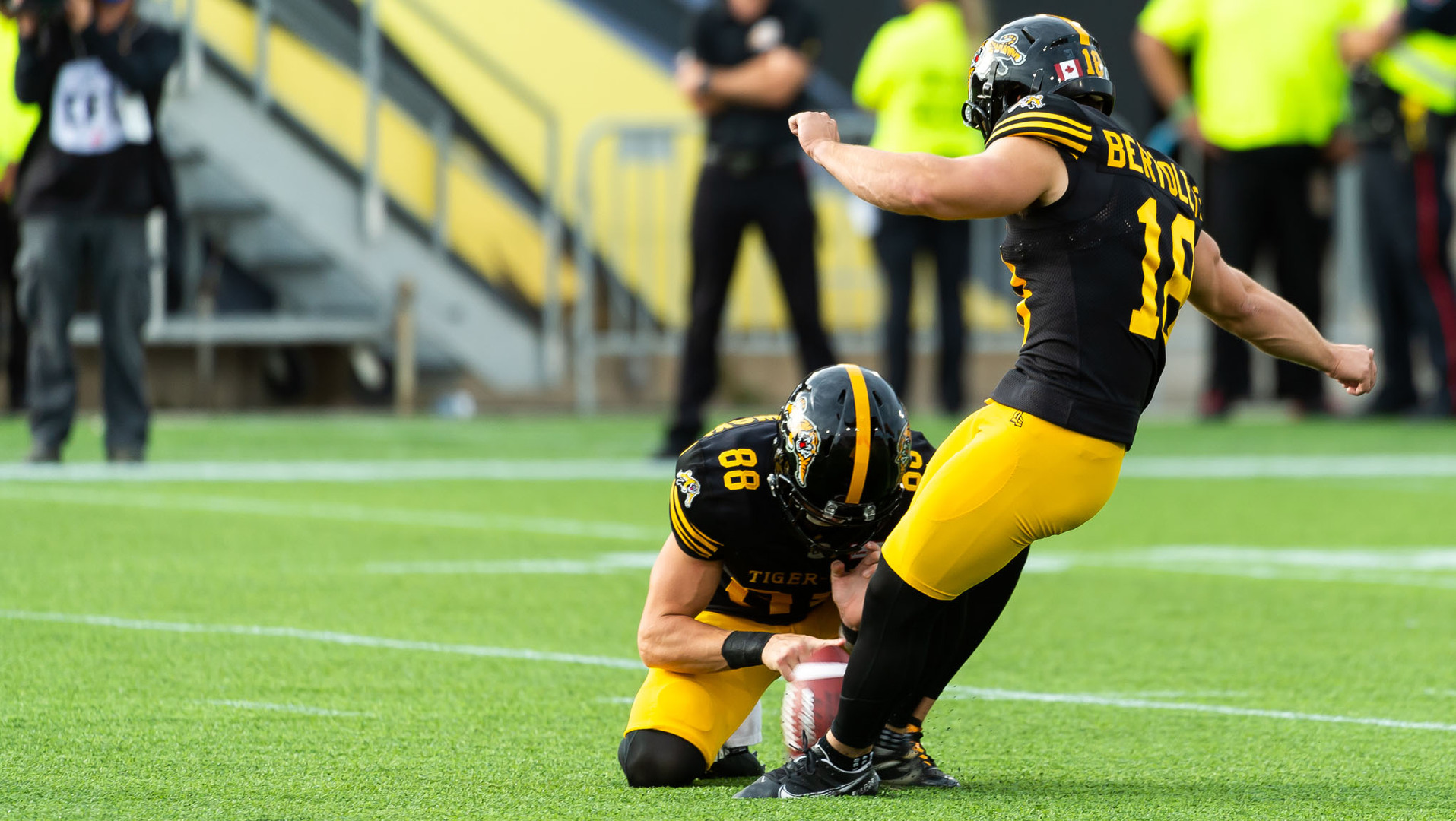 Alouettes' Pipkin, Loffler will miss Hamilton game; Adams to start