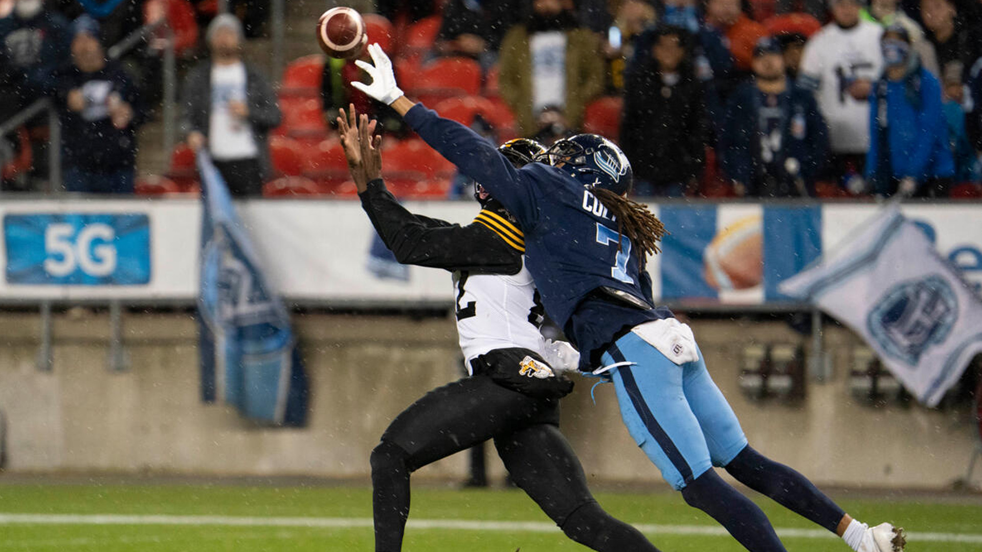 Tiger-Cats edge Argos, advance to Eastern final against RedBlacks - The  Globe and Mail