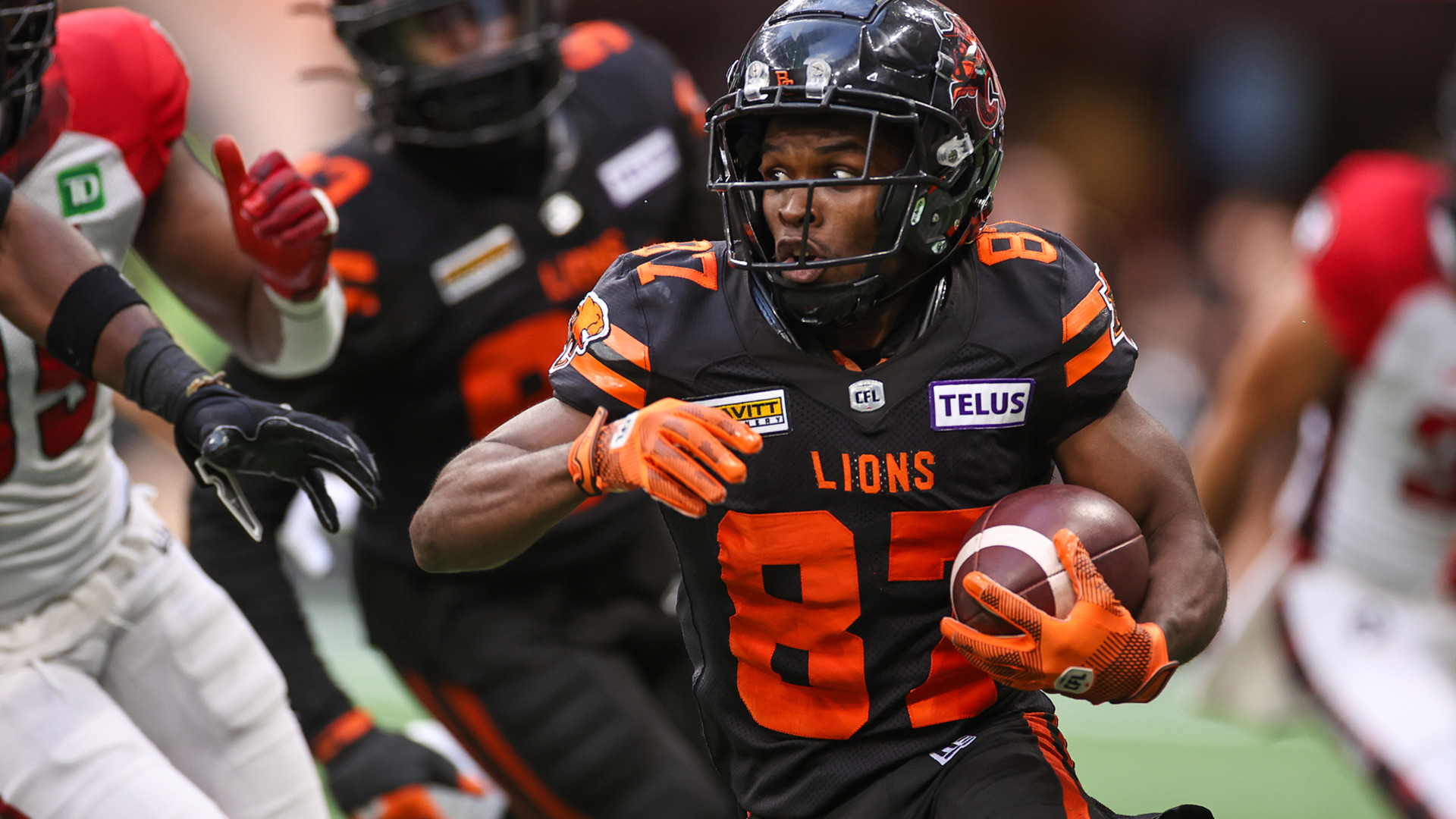 Building momentum toward playoffs, Lions face fading Redblacks