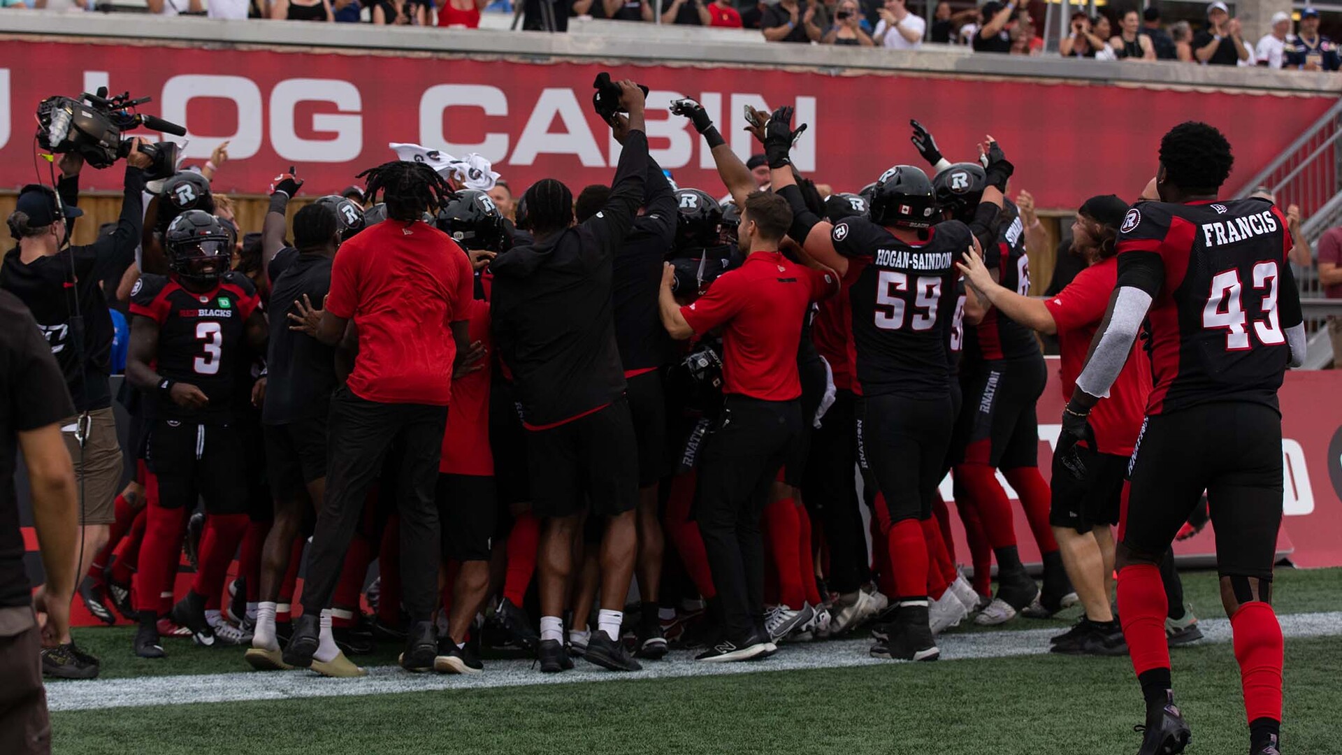 Dustin Crum wins first CFL start with 19-point comeback, walk-off TD run in  overtime – Morning Journal