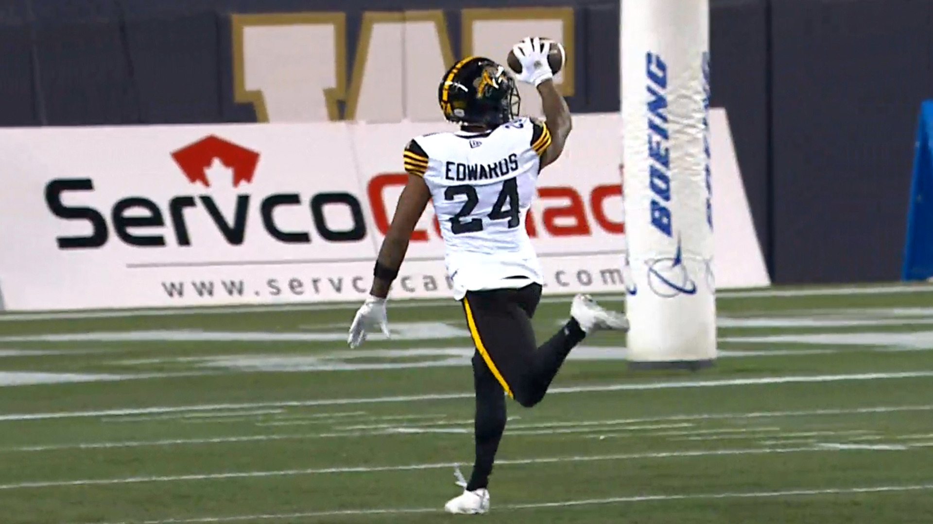 All-star defensive back Jamal Peters re-joins Toronto Argonauts