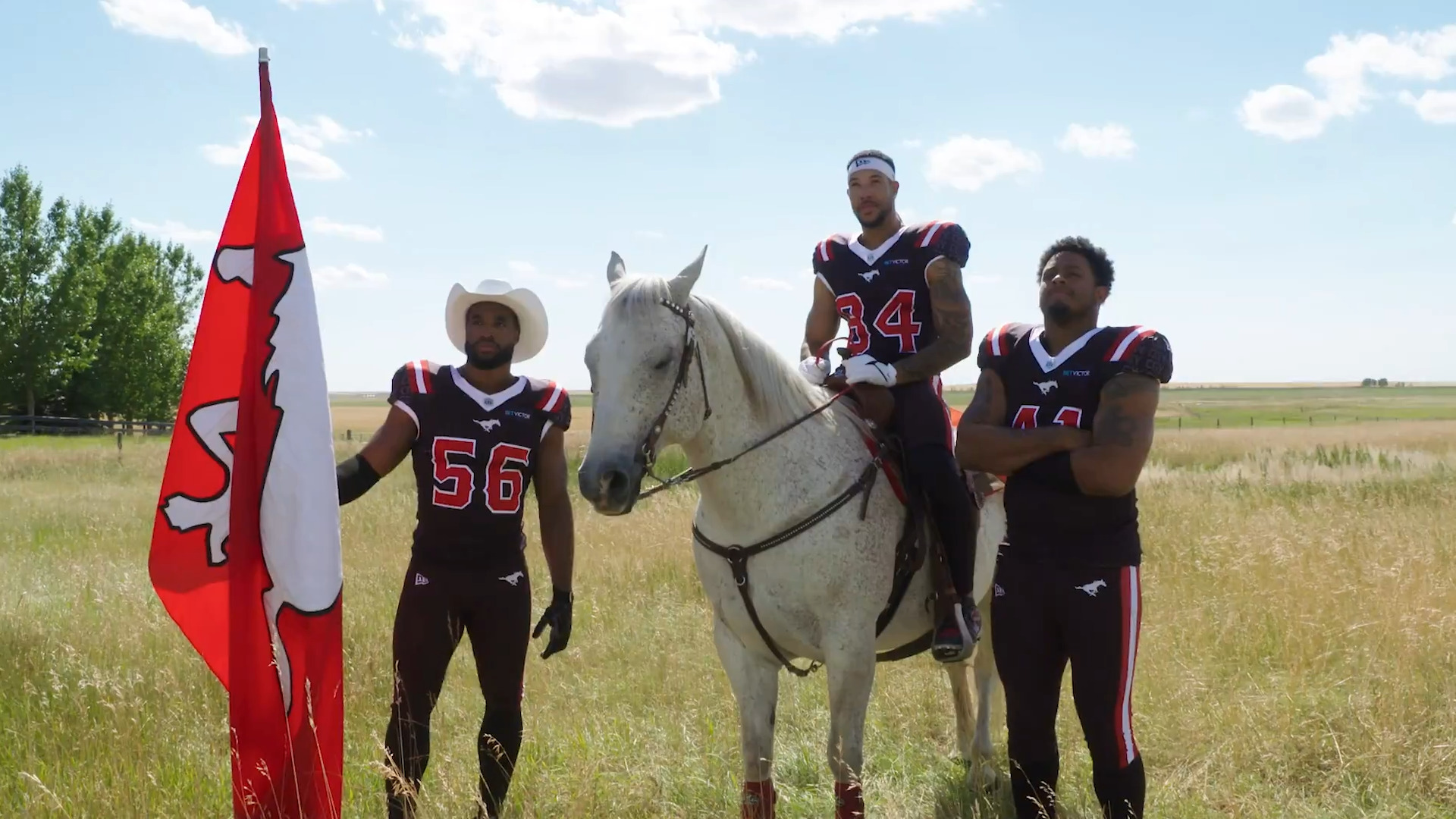 Calgary Stampeders unveil new jerseys ahead of Labour Day Classic