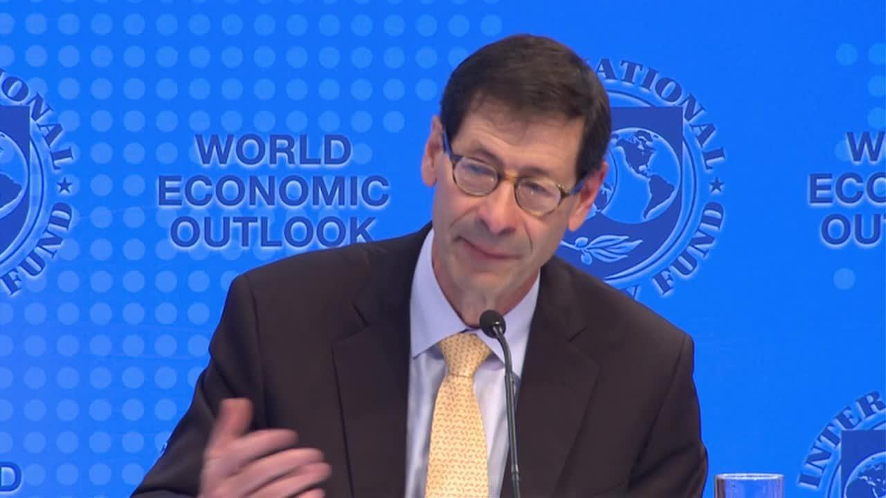 French: Press Briefing: World Economic Outlook 