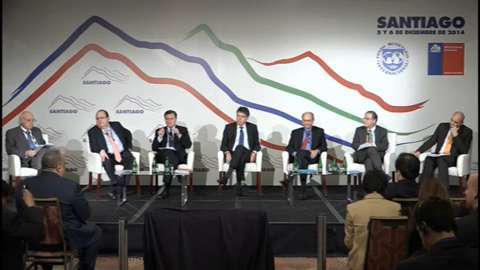 Moderator: Vittorio Corbo, Alfred Hannig, José Viñals, Roberto Zahler, Julio Velarde Flores, Nathan Sheets, Mauricio Cárdenas