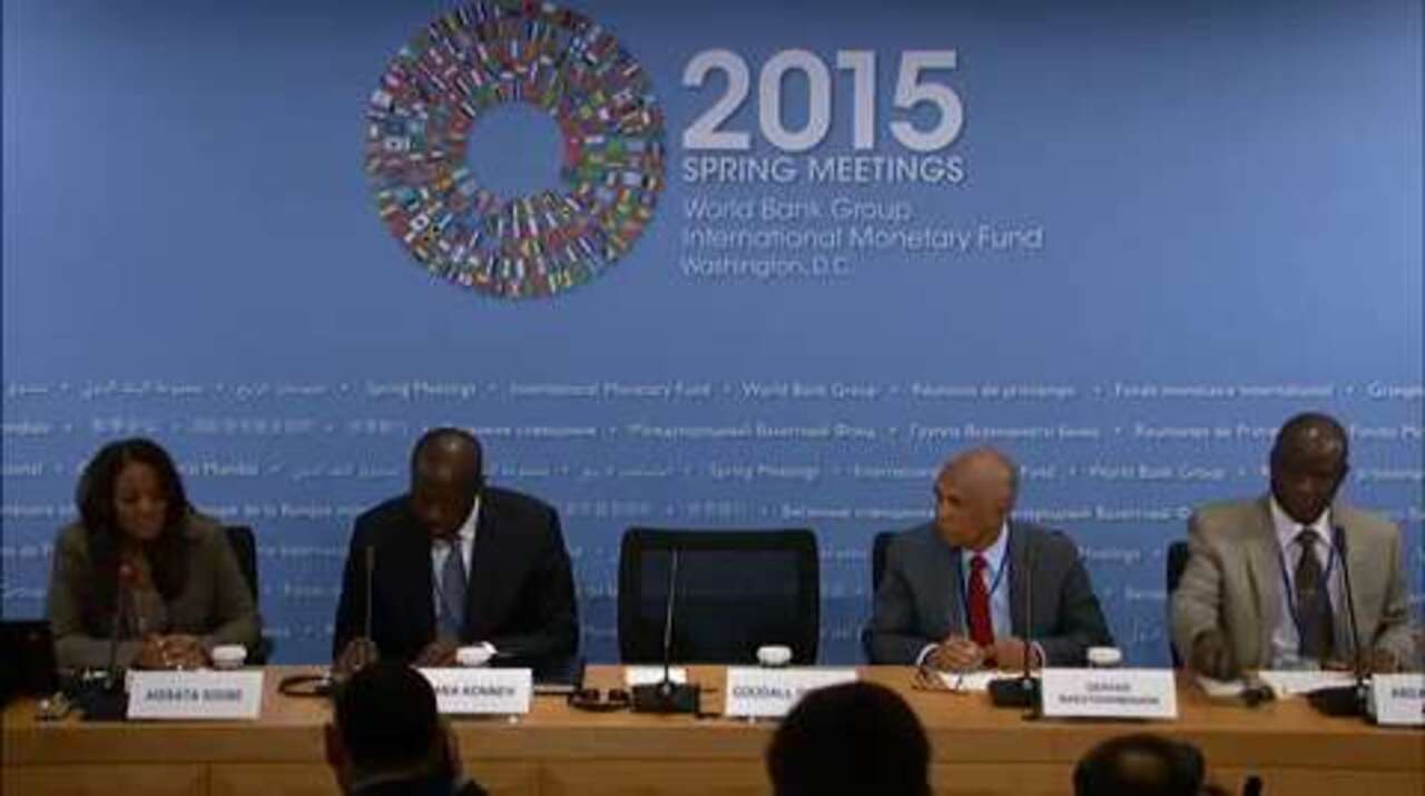 PORTUGUESE: Press Briefing: African Finance Ministers