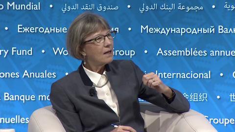 SPANISH: Managing the Volatility of Commodity Revenues: Fiscal Policy Responses