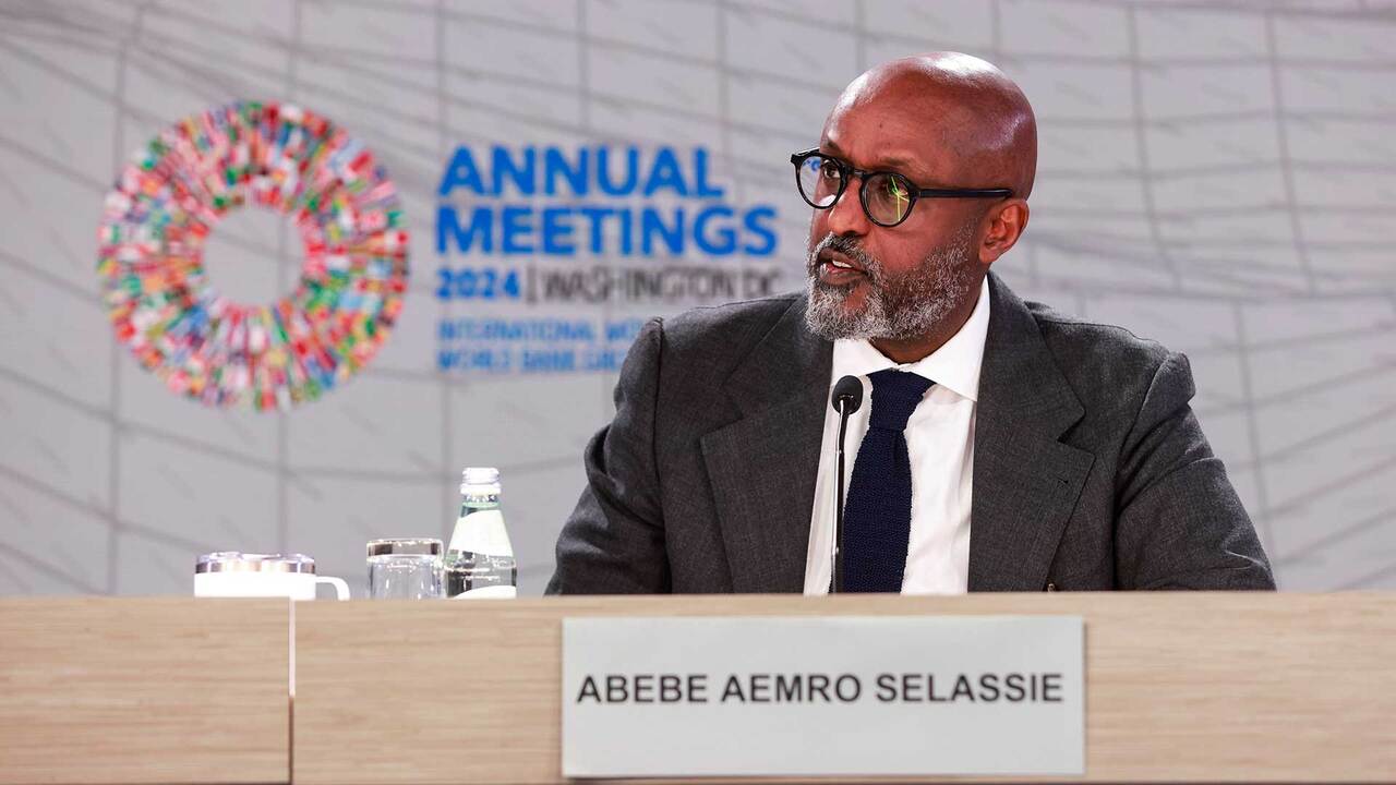 Abebe Aemro Selassie, Kwabena Akuamoah-Boateng