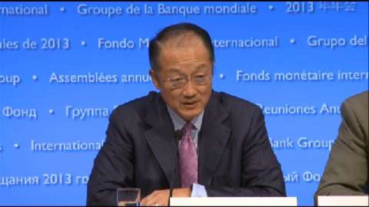 French: Press Conference: World Bank Group President Jim Yong Kim
