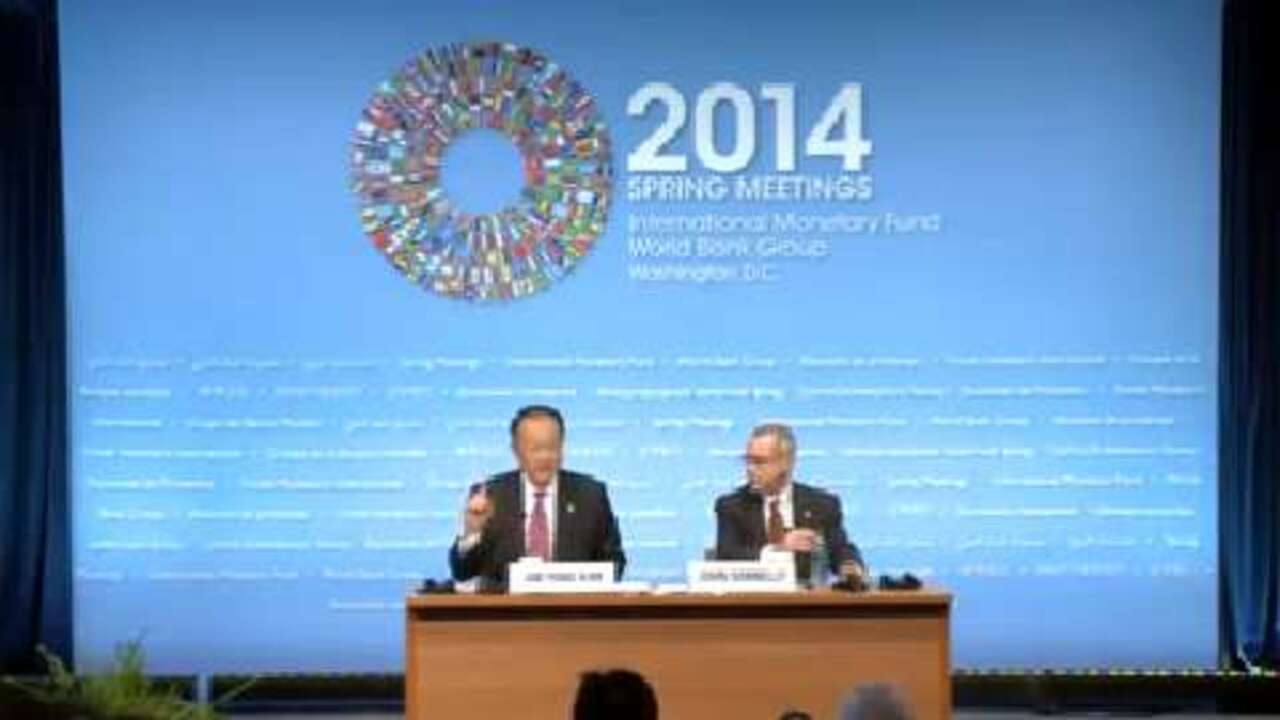 French: Press Briefing: World Bank Group President Jim Yong Kim