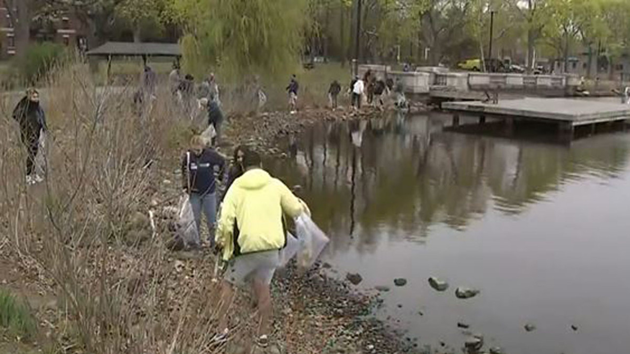 Charles River cleanup improvements 'stalled,' says annual EPA report card