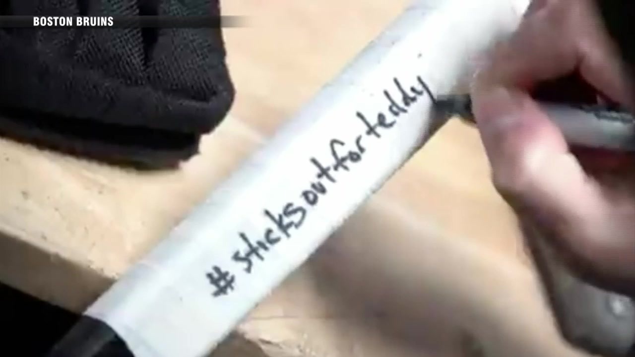 Hockey world pays tribute to Connecticut teen Teddy Balkind
