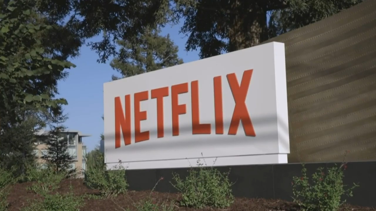 A First Look At The Impact of Netflix's Password Sharing Crackdown -  Antenna Blog