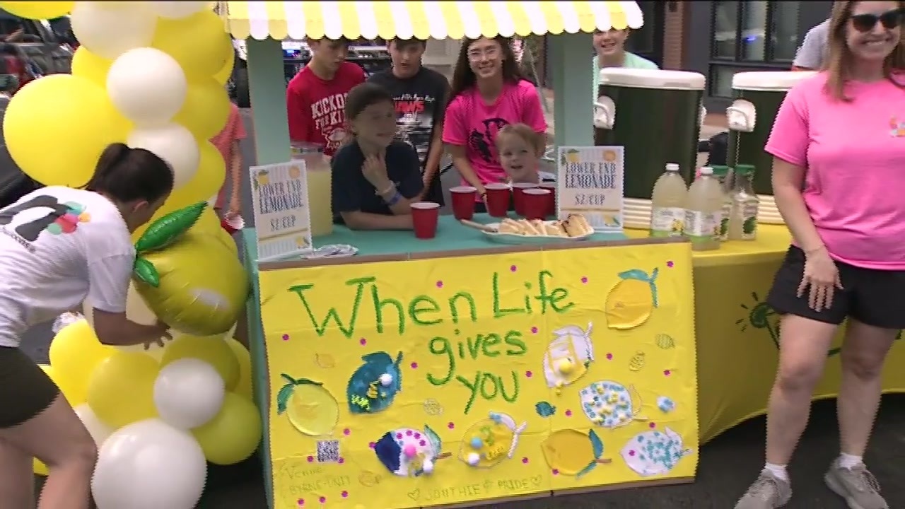 Local lawmakers, community members fill South Boston block to support lemonade stand robbery victims