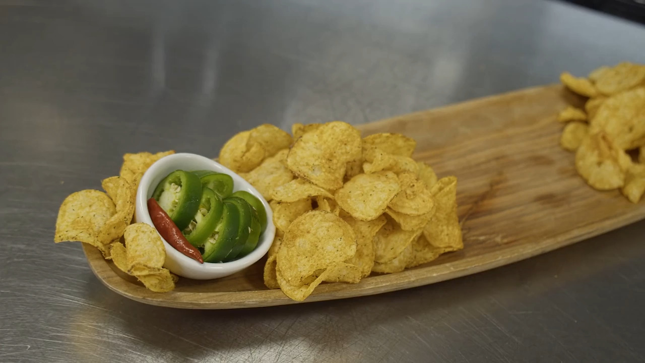 jalapeno cheddar kettle chips