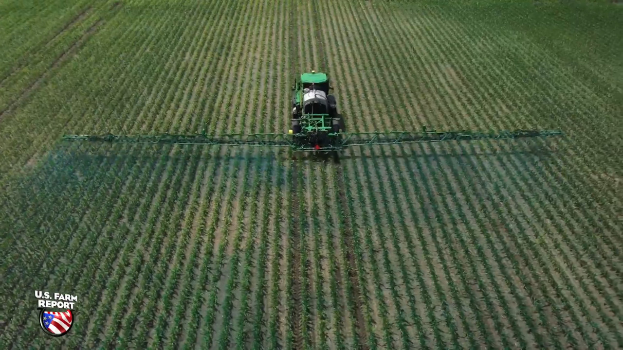 Tech Cuts Michigan Farmer's Herbicide Use by 60%