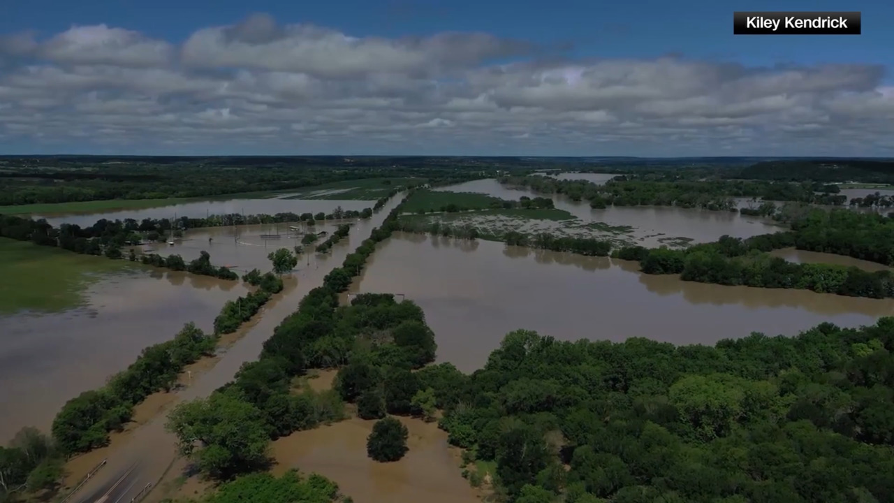 You Can Now Blame El Niño and La Niña For the Extreme Weather Outbreaks, Planting Delays This Spring