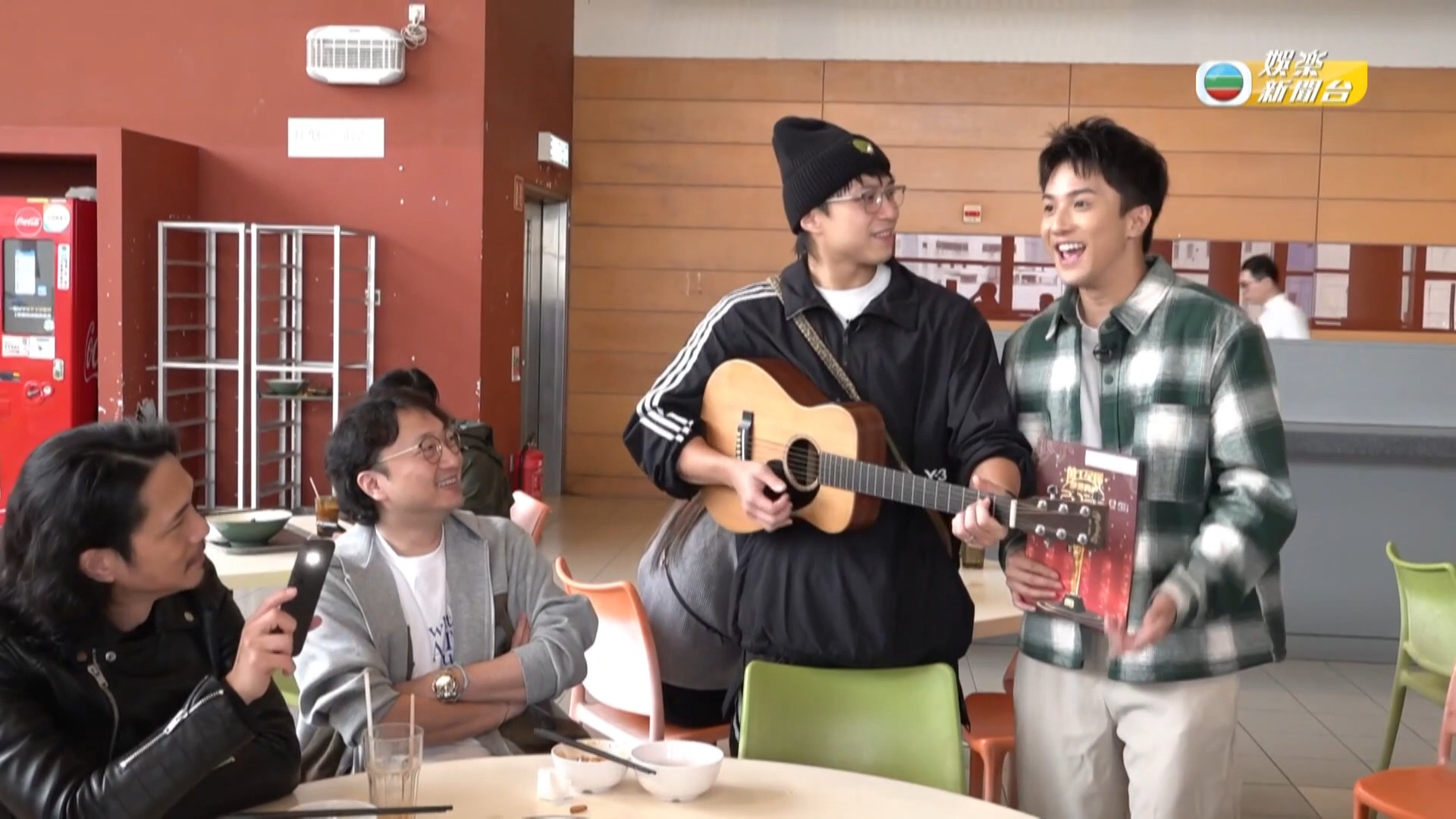 我瞞結婚了-Married But Available