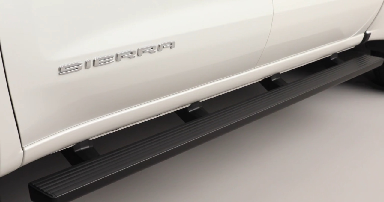 Crew Cab Work Step Assist Steps in Black | 84017116 | GMC Accessories