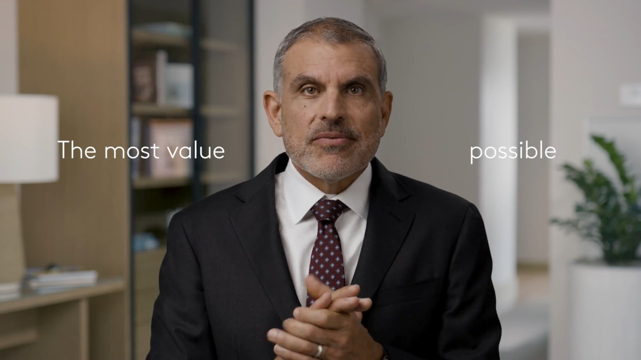 Intuitive CEO Dave Rosa describes the value of the Intuitive Ecosystem, what it is, and why it is crucial for hospitals establishing or building a minimally invasive care program.