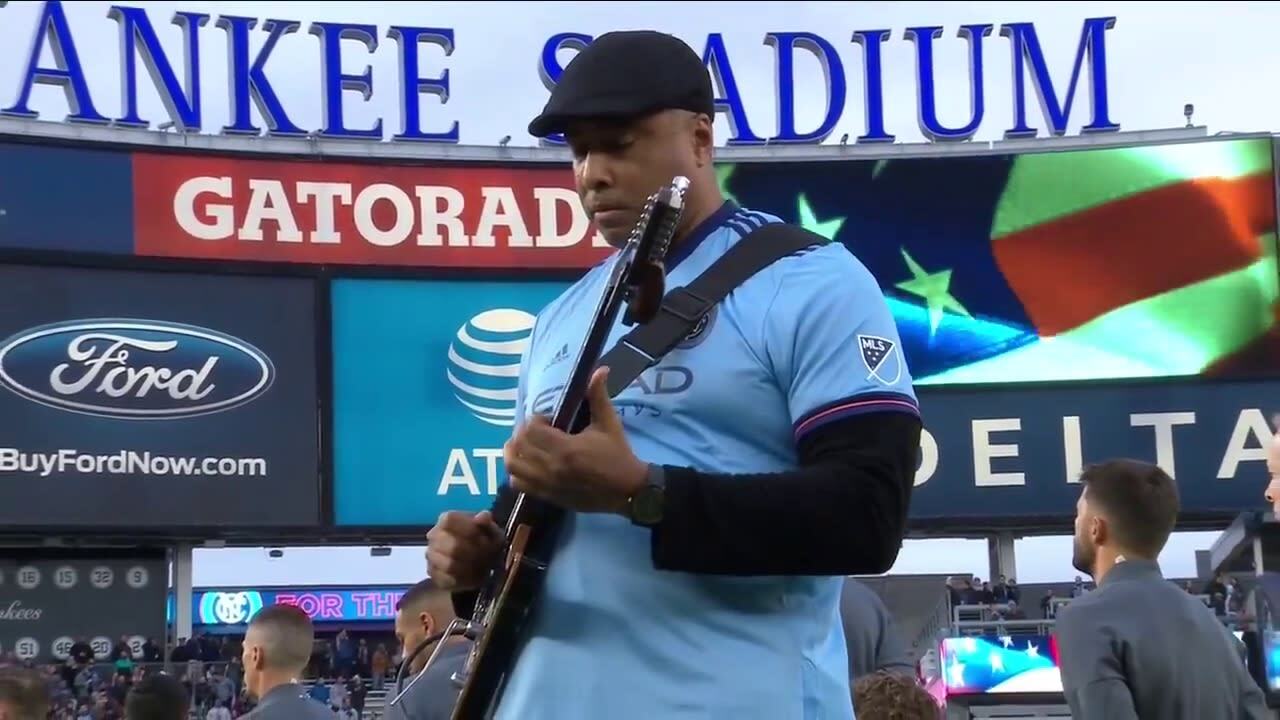 New York Yankees - Tonight we presented Yankees legend Bernie