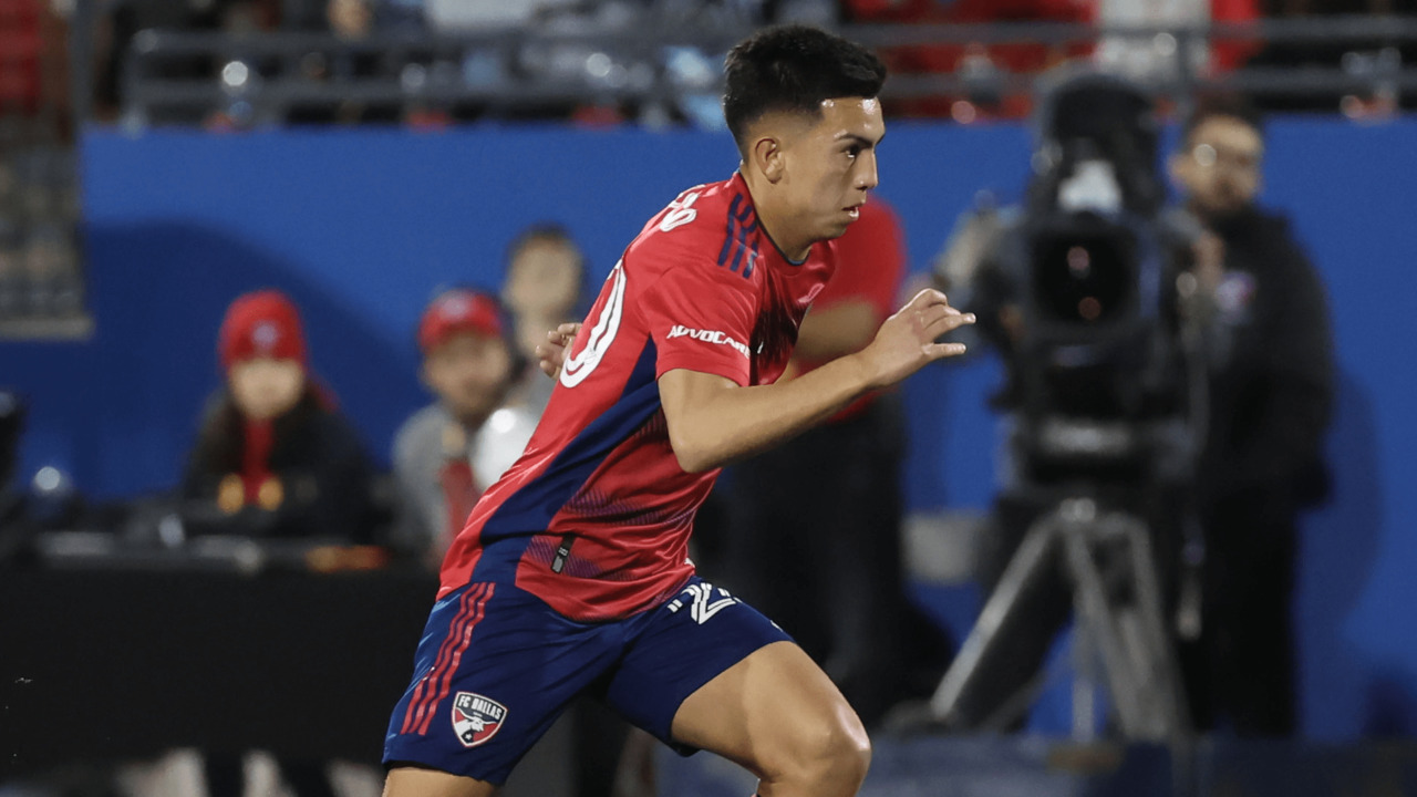 Velasco panenka penalty kick sends FC Dallas to 2nd round