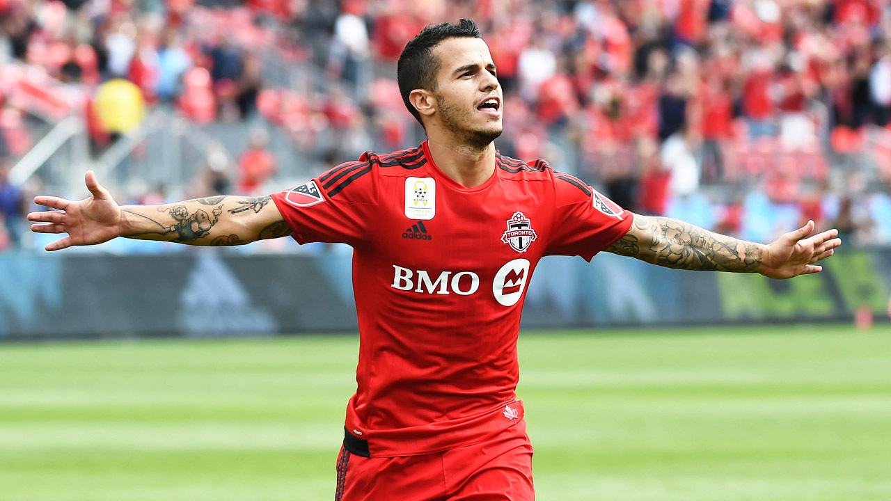 Should Toronto FC sign Sebastian Giovinco for the rest of the season? –  Waking The Red