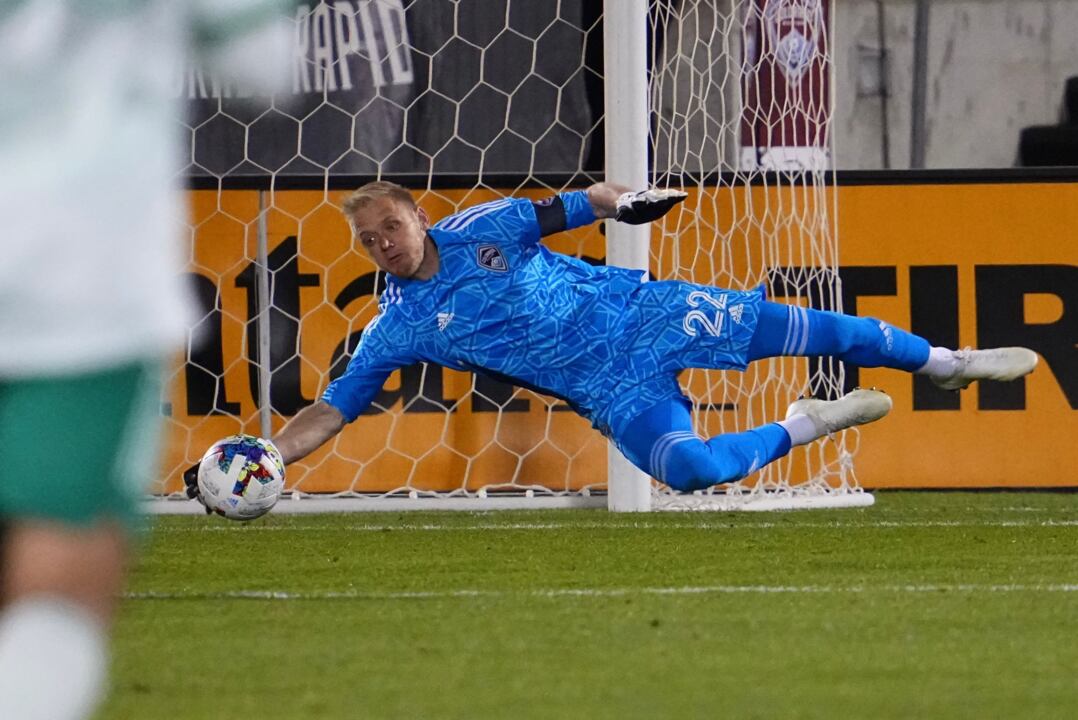 Rapids Sign Goalkeeper William Yarbrough to Three-Year Contract