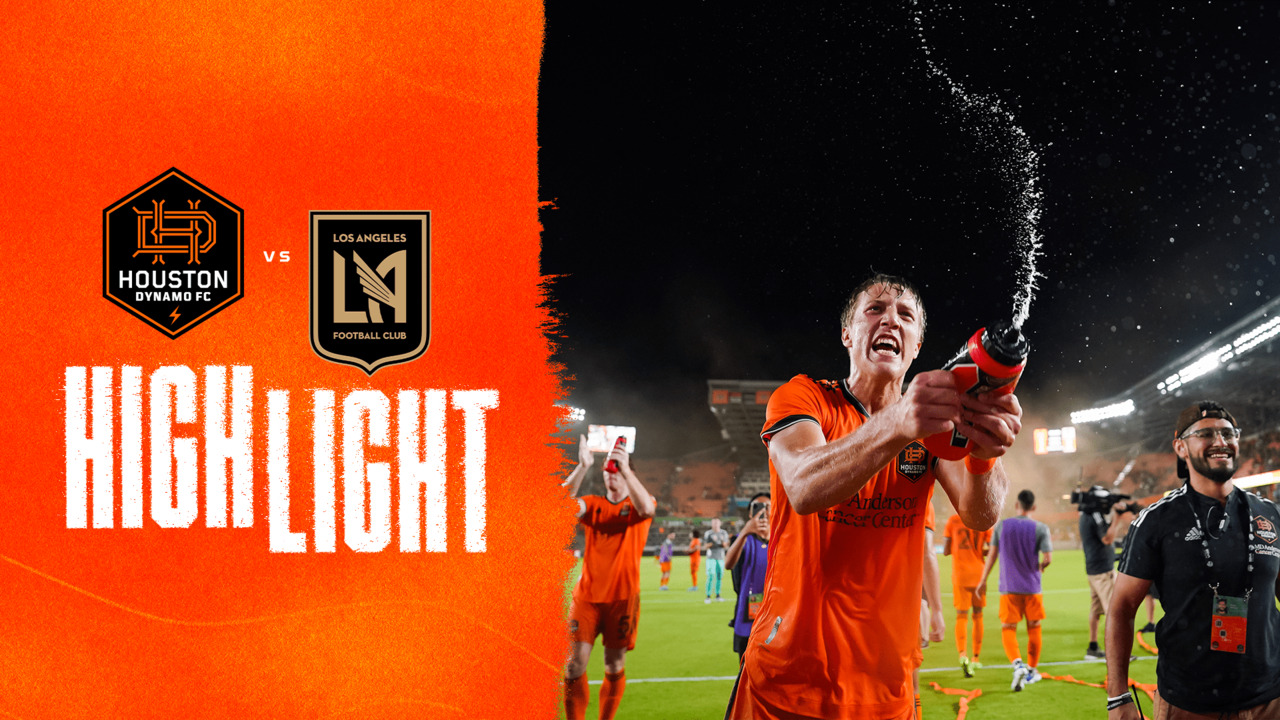 10-man Houston Dynamo FC fall on the road to Seattle Sounders FC