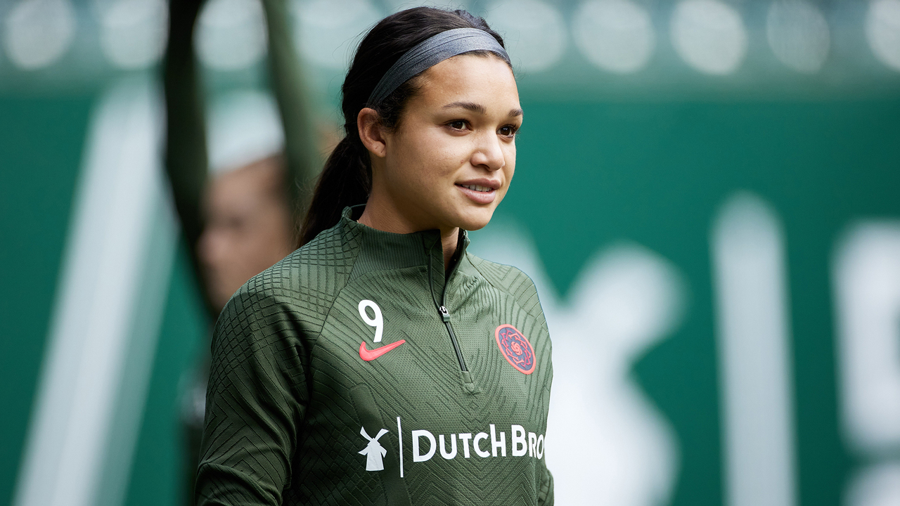 TRAINING | Sophia Smith discusses Thorns coming back from long break |  Portland Thorns FC