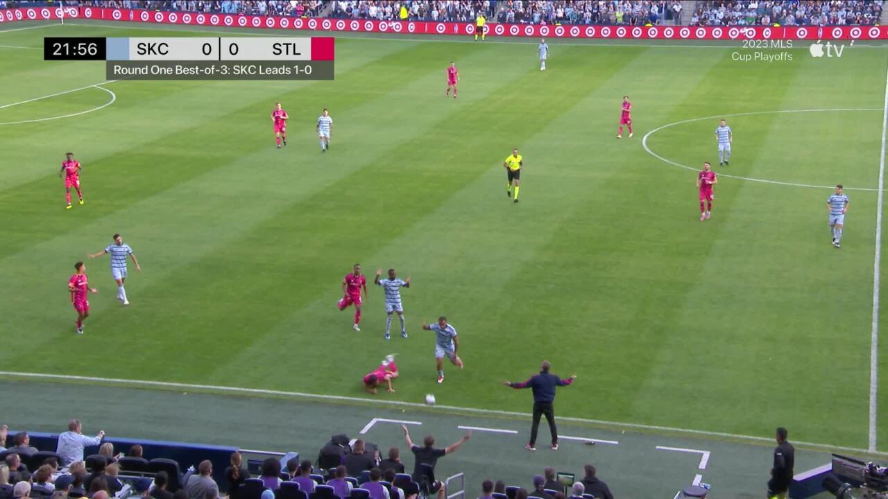 St. Louis City falls to Orlando City 2-1 on a PK in stoppage time