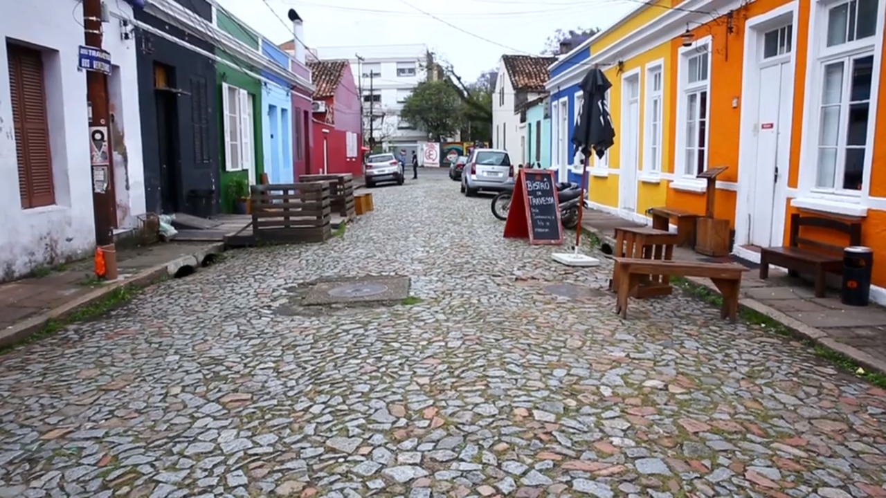 A bisavó das casas noturnas de Porto Alegre