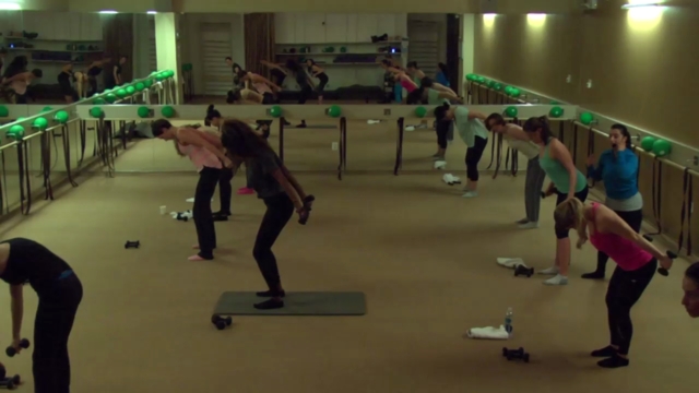 Six Things To Know Before Your First Barre Class