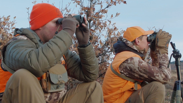 S9-E07: Colorado Mule Deer: Baseball and Bucks