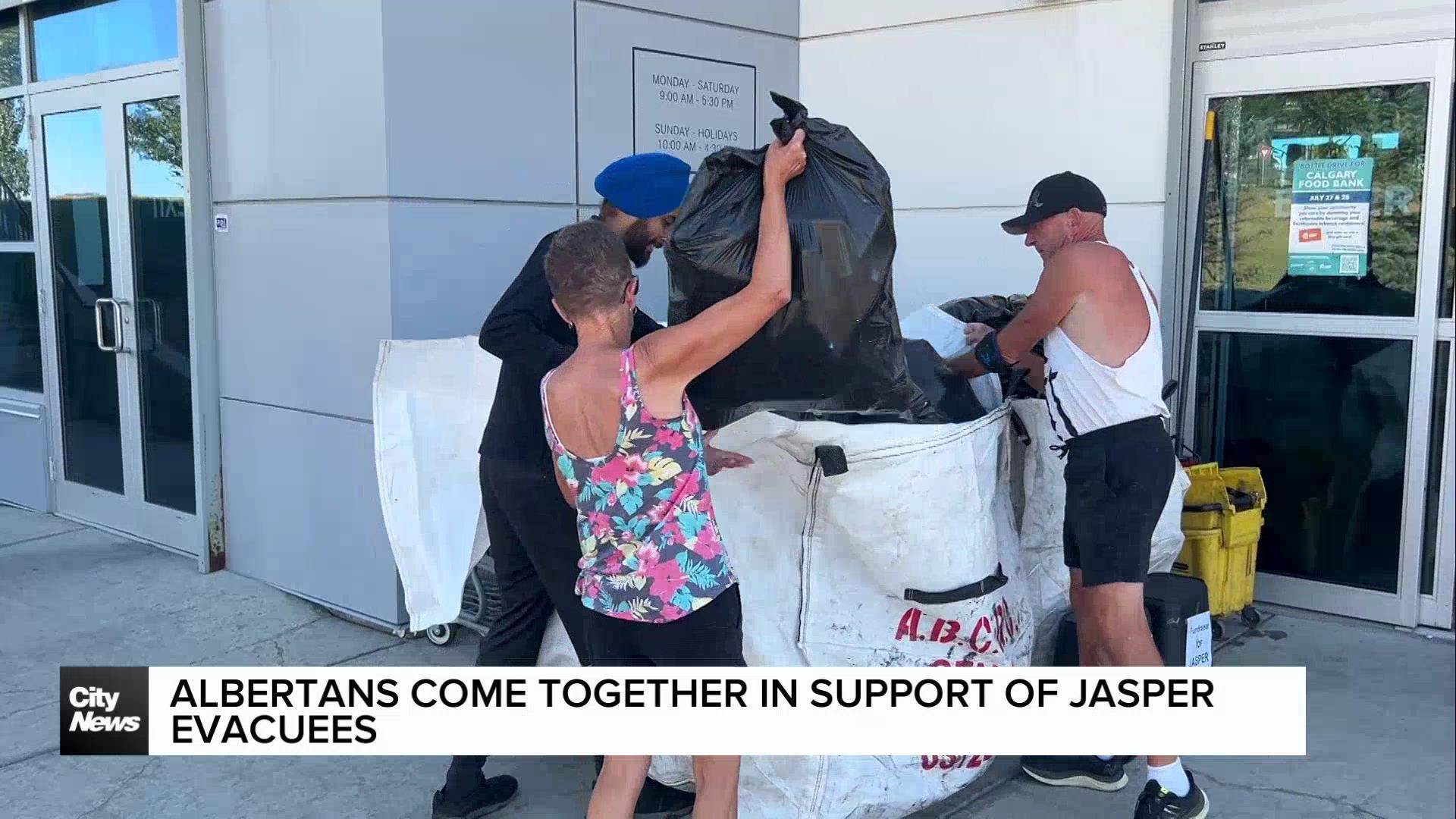 Albertans come together in support of Jasper evacuees