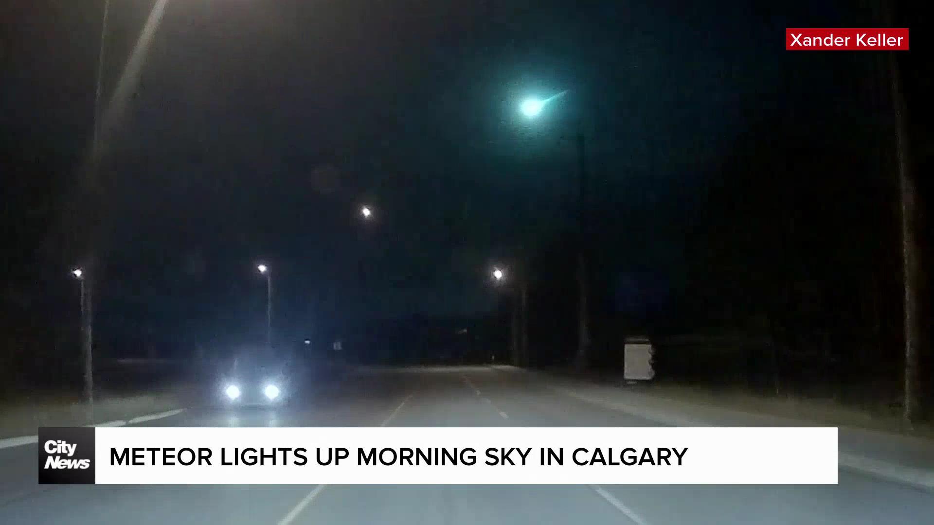 Meteor lights up morning sky in Calgary