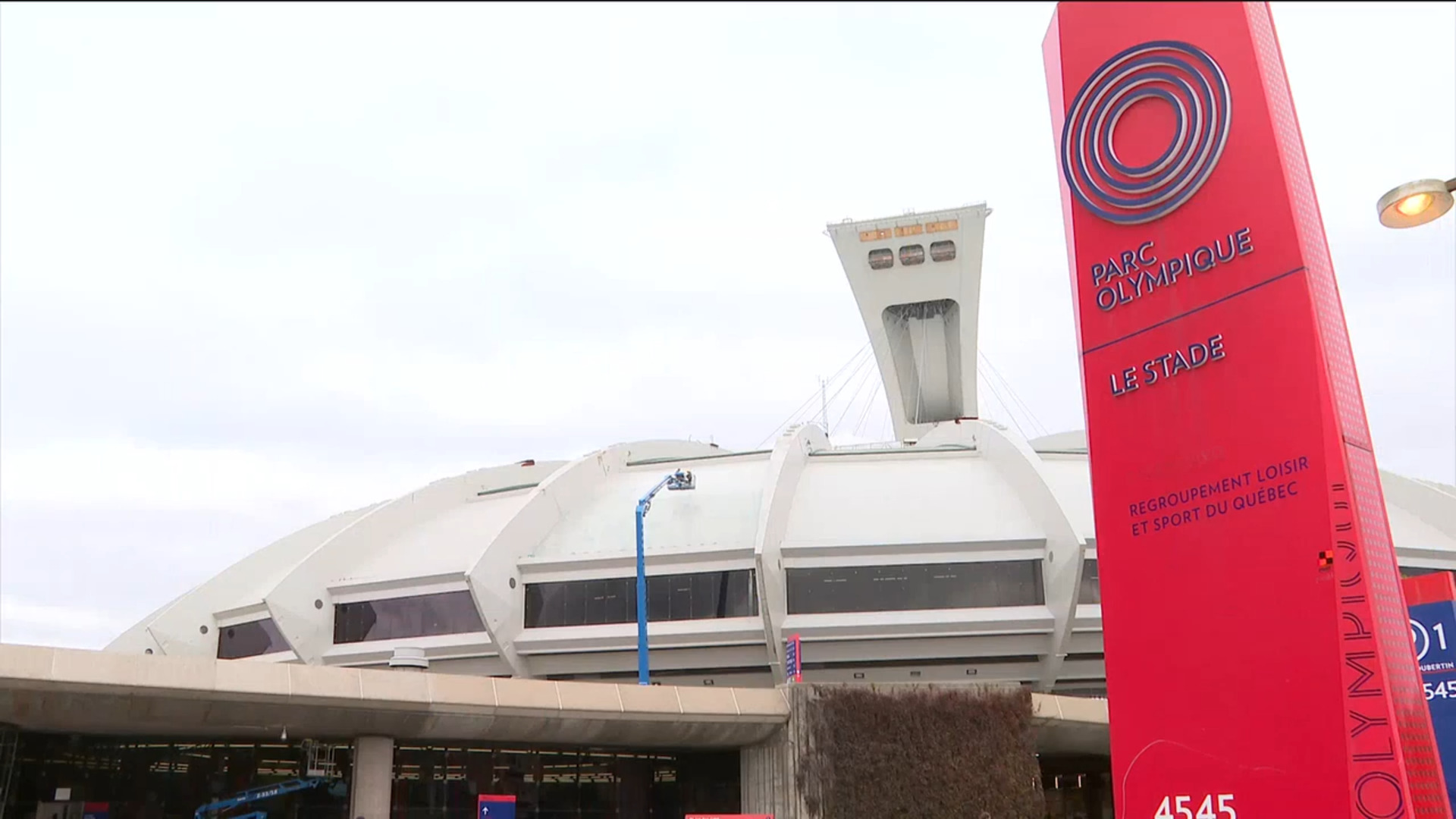 Quebec Premier wants to replace the roof of Montreal’s Olympic Stadium