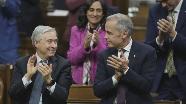 Feds to extend gas tax break until January 2027