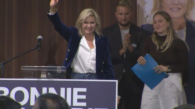 Bonnie Crombie speaks after defeat in Mississauga mayoral election