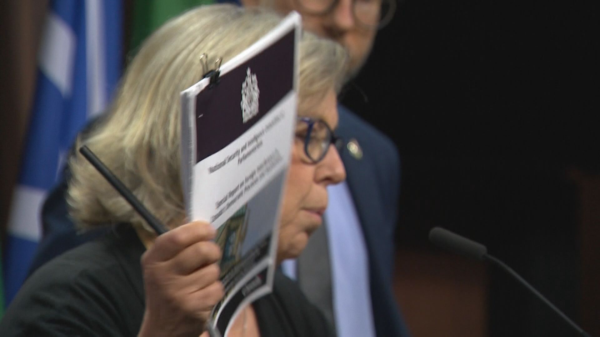 Elizabeth May: no list of names in NSICOP report