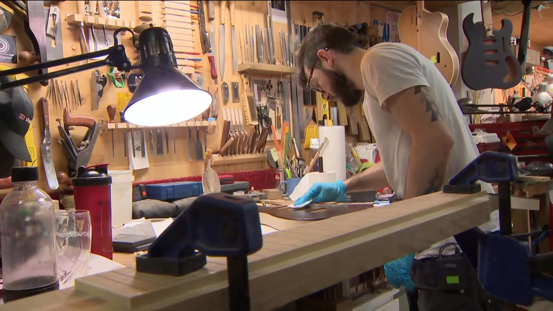 Montrealer turns reclaimed wood into custom guitars